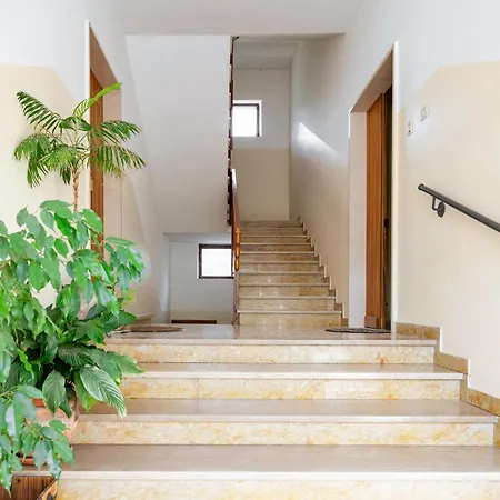 Guesthost - Beppe's House Apartman